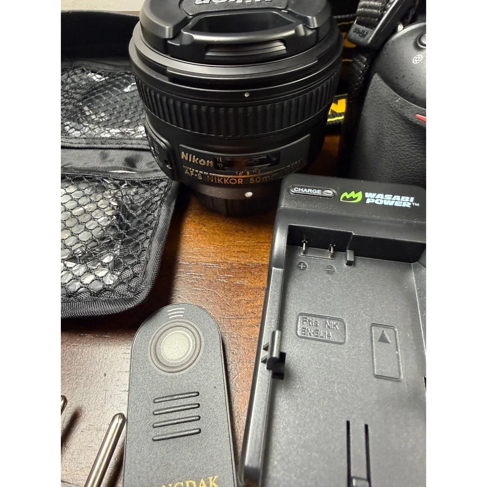 Nikon D3200 DSLR Camera Bundle 3 Lenses 18-55mm 55-300mm 50mm as-400 Flash